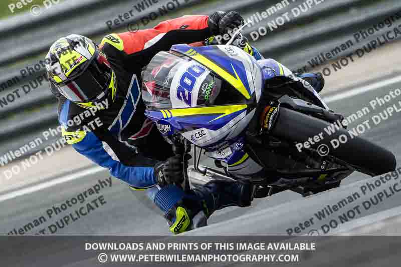 cadwell no limits trackday;cadwell park;cadwell park photographs;cadwell trackday photographs;enduro digital images;event digital images;eventdigitalimages;navarra;no limits trackdays;peter wileman photography;racing digital images;trackday digital images;trackday photos
